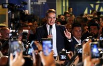 Il nuovo premier greco Kyriakos Mitsotakis giura davanti al capo dello Stato