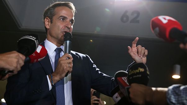 Μητσοτάκης: Η κοινωνία θέλει να πάμε μπροστά ενωμένοι Μητσοτάκης: Η κοινωνία θέλει να πάμε μπροστά ενωμένοι