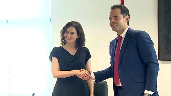 Vox veta el pacto en Madrid entre PP y Ciudadanos Vox veta el pacto en Madrid entre PP y Ciudadanos