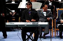 الفنان الأمريكي ستيفي وندر في إحدى حفلاته