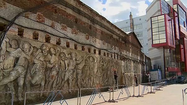Watch: Artworks adorn streets of Russian cities for Festival Stenograffia Watch: Artworks adorn streets of Russian cities for Festival Stenograffia