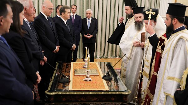Novo governo grego toma posse Novo governo grego toma posse