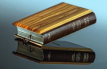 ABD'nin olası yeni gümrük tarifeleri İncil yayıncılarını vurabilir