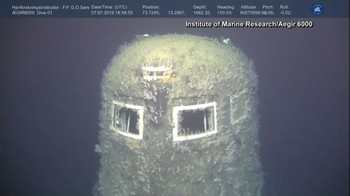 Noruegueses e russos investigam submarino nuclear naufragado