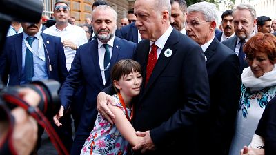 Эрдоган помолился вместе с боснийцами