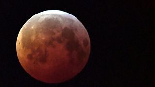 Πανσέληνος και μερική έκλειψη Σελήνης το βράδυ της 16ης Ιουλίου