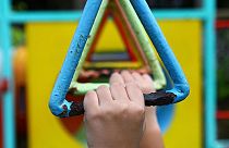 I vicini si lamentano per il rumore, scuola elementare olandese chiude il parco giochi