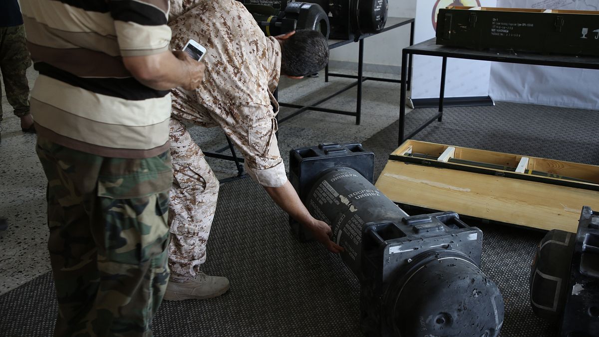معمای موشک‌های آمریکایی کشف شده در پایگاه نیروهای خلیفه حفتر در لیبی حل شد