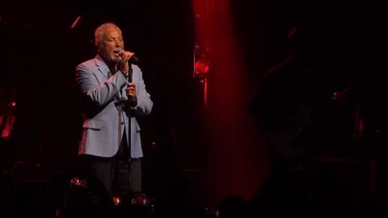 Tom Jones, Rita Ora y Tower of Power en Montreux Tom Jones, Rita Ora y Tower of Power en Montreux