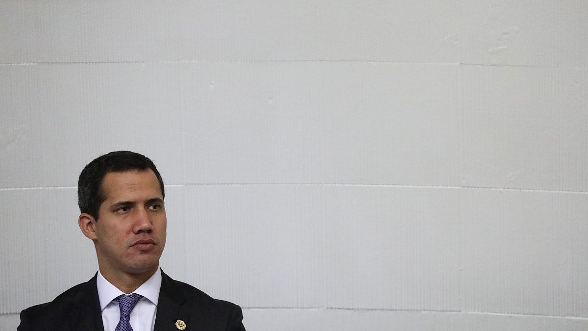 Η Ελλάδα αναγνώρισε τον Χουάν Γκουαϊδό ως μεταβατικό Πρόεδρο της Βενεζουέλας