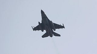 Türk Hava Kuvvetleri'ne ait F-16 savaş uçağı