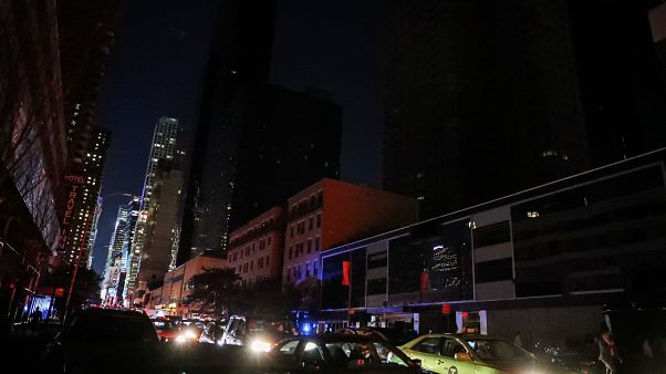 Falha de eletricidade deixa Nova Iorque às escuras Falha de eletricidade deixa Nova Iorque às escuras