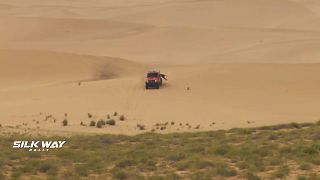 Sand dunes challenge drivers and riders on Stage 8 of Silk Way Rally