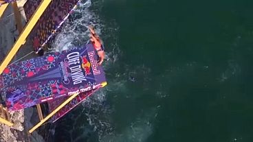 À Beyrouth, le Britannique Gary Hunt entre dans l'histoire du cliff diving