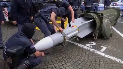 Um autêntico arsenal de guerra nas mãos da polícia italiana