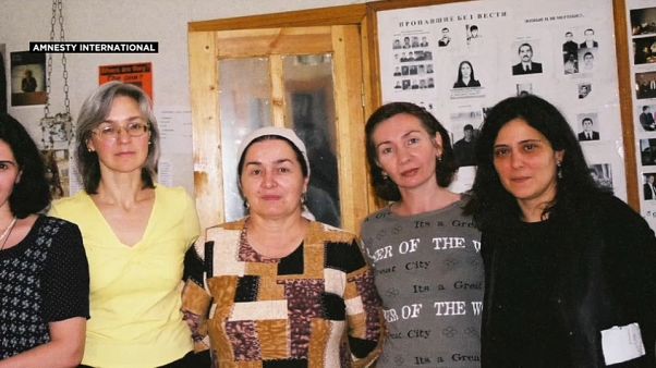 10 лет назад убили Наталью Эстемирову 10 лет назад убили Наталью Эстемирову