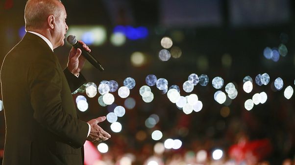 Erdoğan'dan S-400 açıklaması: Nisan 2020'de tamamı yerlerine yerleştirilmiş olacak Erdoğan'dan S-400 açıklaması: Nisan 2020'de tamamı yerlerine yerleştirilmiş olacak