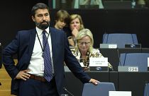 Több száz civil szervezet kéri a fideszes alelnökjelölt visszahívását az EPP-től