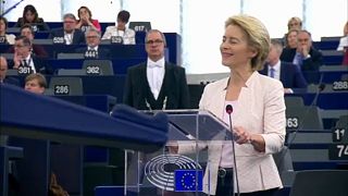 Eurodeputados reagem a discurso de van der Leyen