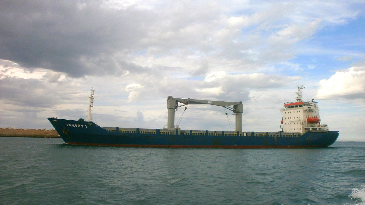 Nijerya açıklarında Türk gemisine saldırı: 10 kişi kaçırıldı