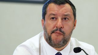 Arsenal de guerre retrouvé en Italie : Salvini aurait été menacé de mort