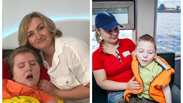 Елена Богомолова и Екатерина Коннова с детьми Елена Богомолова и Екатерина Коннова с детьми