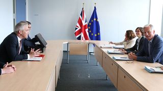 AB Brexit Başmüzakerecisi: Anlaşmasız ayrılık tehditlerinden korkmuyoruz