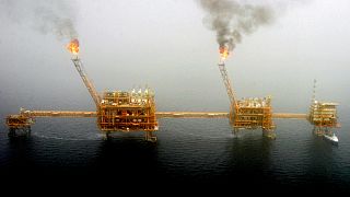Plataforma petrolífera no Golfo Pérsico, a sul de Teerão
