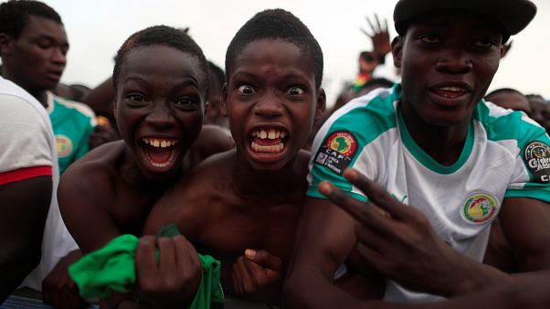 Tifosi del Senegal "leggermente" scatenati. Tifosi del Senegal "leggermente" scatenati.