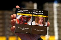 ما حقيقة الصور التحذيرية على علب السجائر وما مدى فعاليتها؟