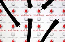 Felvásárolja a Vodafone a UPC-t