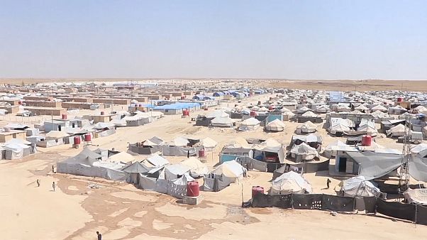 Alerte de l'UNICEF sur les conditions de vie dans le camp syrien d'Al-Hol Alerte de l'UNICEF sur les conditions de vie dans le camp syrien d'Al-Hol