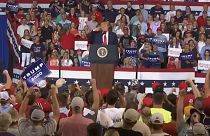 فيديو لمشهد وُصف بـ"أكثر اللحظات عنصرية في التاريخ السياسي الأمريكي"