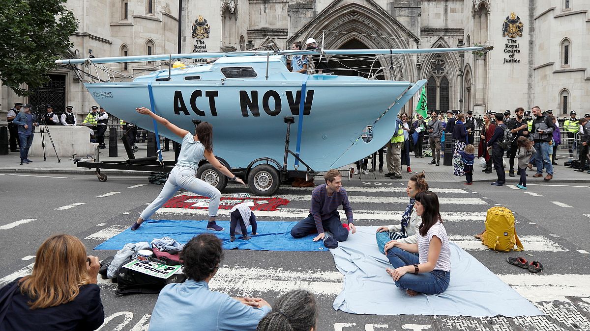 В Лондоне идет экологическое "восстание"