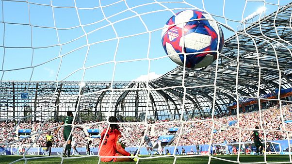 Bundesliga-Stadien: Arbeiteten Islamisten als Sicherheitsleute? Bundesliga-Stadien: Arbeiteten Islamisten als Sicherheitsleute?