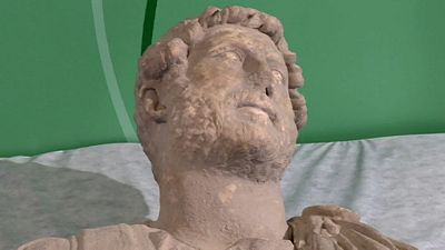 Descubierto en el sur de España un busto excepcional del emperador romano Adriano