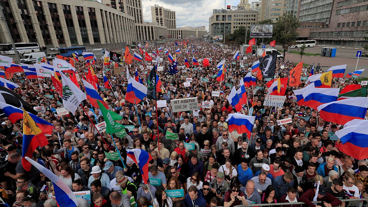 8 Eylül'de yapılacak yerel seçimler öncesi Moskova'da protesto 