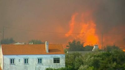 Incêndios em Portugal fazem pelo menos 20 feridos