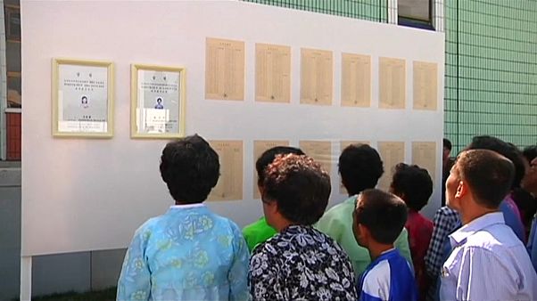 Seggi aperti in Nord Corea: si "vota" per le amministrazioni locali Seggi aperti in Nord Corea: si "vota" per le amministrazioni locali