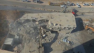 Israele demolisce case palestinesi