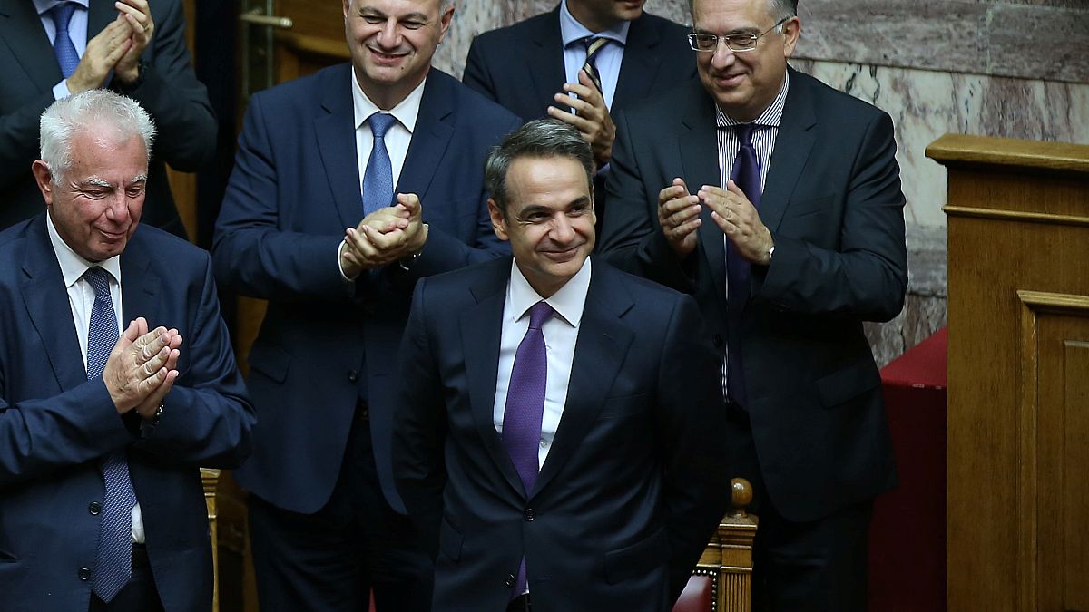 158 zu 142 Stimmen: Parlament spricht Mitsotakis Vertrauen aus