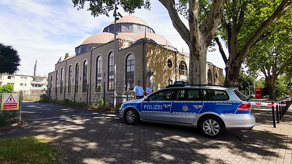 Almanya'nın Duisburg kentindeki DİTİB'e bağlı cami Almanya'nın Duisburg kentindeki DİTİB'e bağlı cami