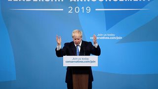 I consigli degli economisti a Boris Johnson: "eviti il no deal"