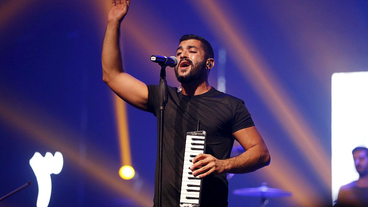 حامد سنو المغني الرئيسي لفرقة "مشروع ليلى" اللبنانية في بيروت (أرشيف)
