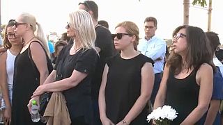 Homenaje a las víctimas del infierno de Mati un año después