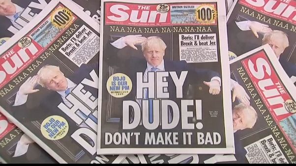 Boris Johnson: i giornali britannici lo salutano con ironia Boris Johnson: i giornali britannici lo salutano con ironia