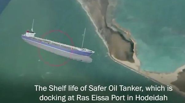 Yemen’de terkedilen petrol dolu tanker tehlike saçıyor, Kızıldeniz’de çevre felaketi riski Yemen’de terkedilen petrol dolu tanker tehlike saçıyor, Kızıldeniz’de çevre felaketi riski