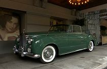 Elizabeth Taylors grüne Göttin kommt unter den Hammer