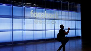 شركة فيسبوك تتخطى حاجز الإيرادات المتوقع