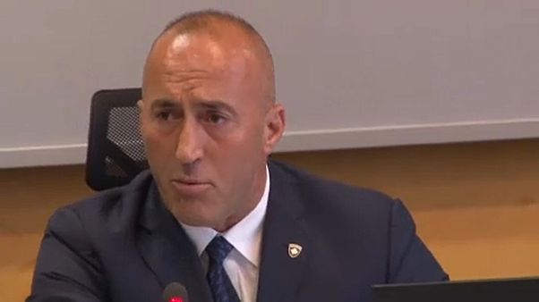 Háborús bűnökkel kapcsolatban hallgatták ki a volt koszovói kormányfőt Hágában Háborús bűnökkel kapcsolatban hallgatták ki a volt koszovói kormányfőt Hágában